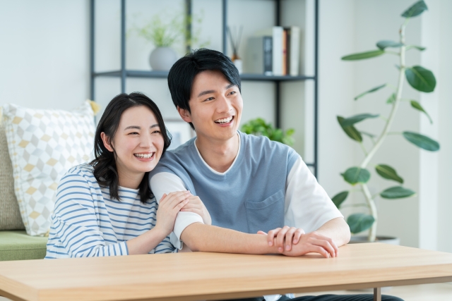恋も結婚も諦めない！アラサー/30代が理想の相手と出会えるマッチングアプリ8選